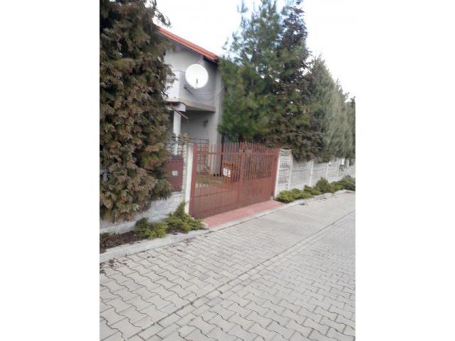 Dom wolnostojący w Kutnie, ul. Łąkoszyńska - 1