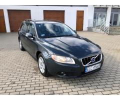 VOLVO V70 2.0 D 136 KM ROK PRODUKCJI - 2009