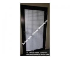 Folia matowa na okna łazienkowe Warszawa- OKlejamy , folia zapewniajaca prywatność - 8